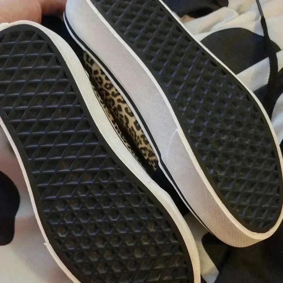 Vans Black and Leopard Print Athletic Shoes - Picture 6 of 8